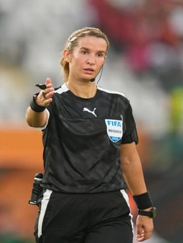 CAN 2025 : Bouchra Karboubi quitte l’arbitrage après sa mise à l’écart