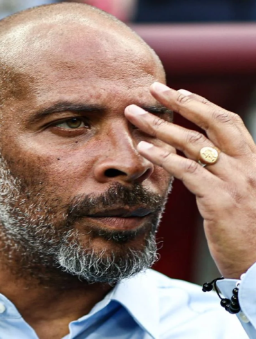 La NFF doit trois mois de salaire à Éric Chelle