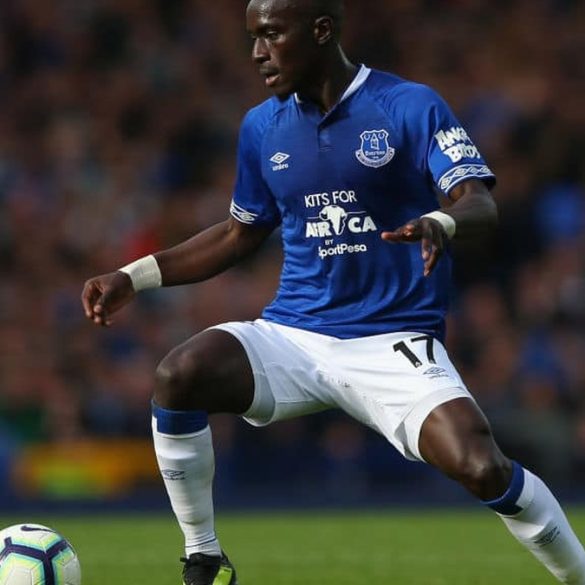 Idrissa Gueye expulsé après avoir giflé son coéquipier Michael Keane