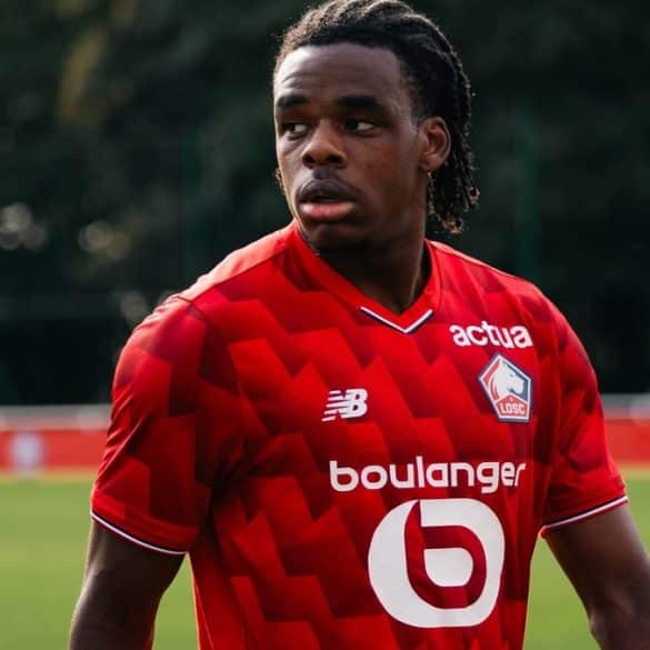 Nathan Ngoy, défenseur belgo-congolais du LOSC, appelé pour la première fois avec l’équipe de Belgique