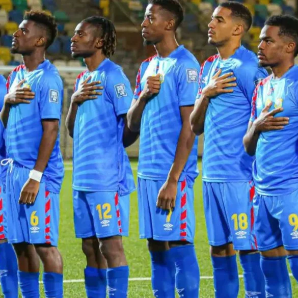 Arthur Masuaku et Rocky Bushiri, buteurs lors du succès 2 0 de la RDC contre la Zambie en amical.