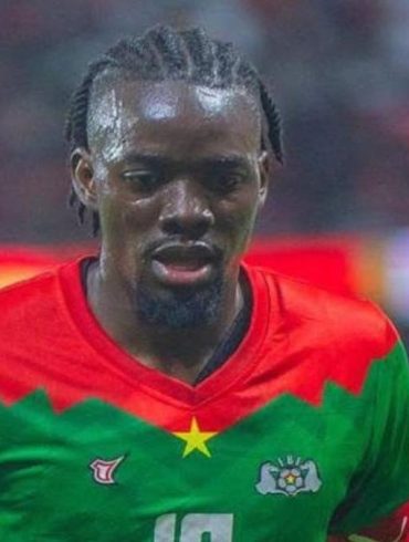 la CAF frappe Bertrand Traoré avec une amende de 10 000 dollars