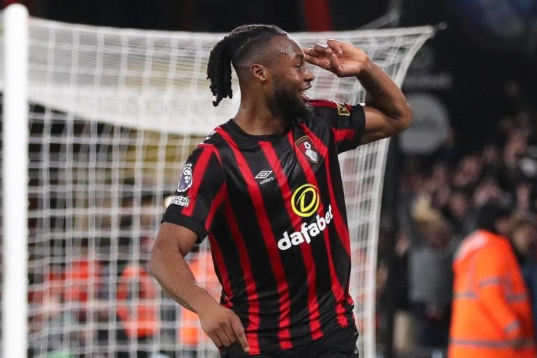 Antoine Semenyo, révélation de Bournemouth, est dans le viseur de Manchester City qui envisage de payer sa clause de 65 M£ cet hiver.
