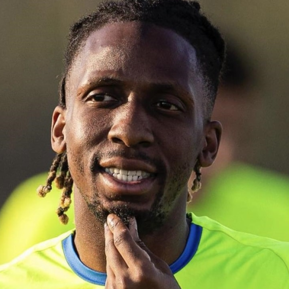 Yvan Neyou prend sa retraite internationale