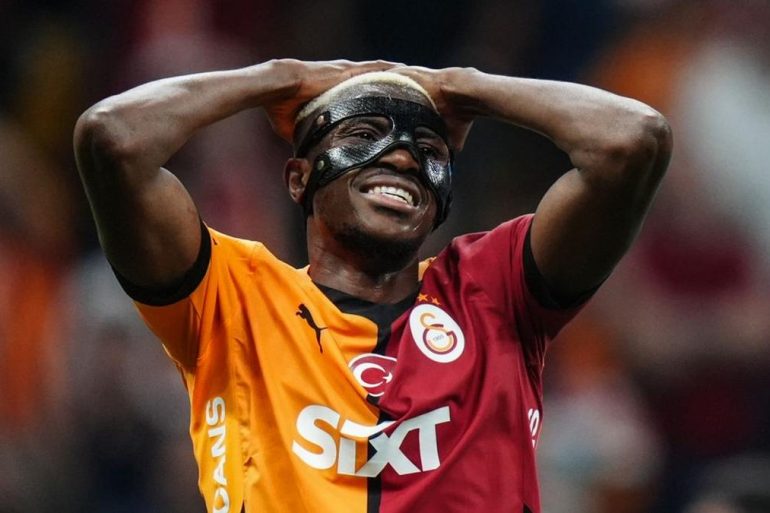 Victor Osimhen a été lié à Istanbulspor, mais le club turc a démenti toute opération en cours