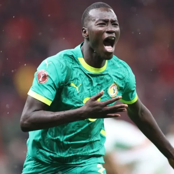 Pape Gueye, annoncé tout proche de s’engager avec Galatasaray.