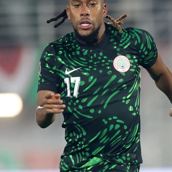 Alex Iwobi sous le maillot du Nigeria lors de la CAN 2025 au Maroc.