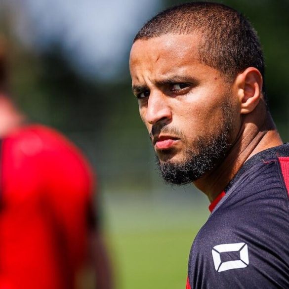 Le Wydad Casablanca suit la piste Mohamed Ihattaren pour un nouveau “coup” sur le mercato.