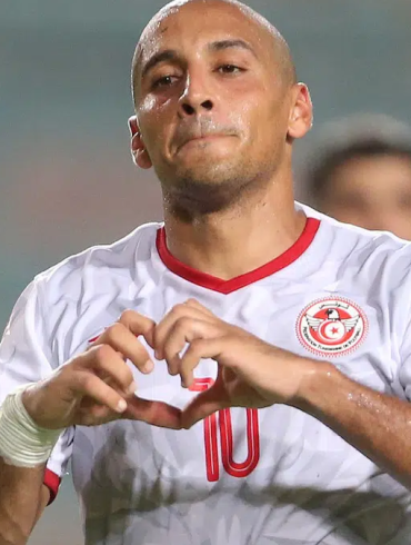 Wahbi Khazri démarre sa reconversion en intégrant le staff de la Tunisie aux côtés de Sabri Lamouchi.