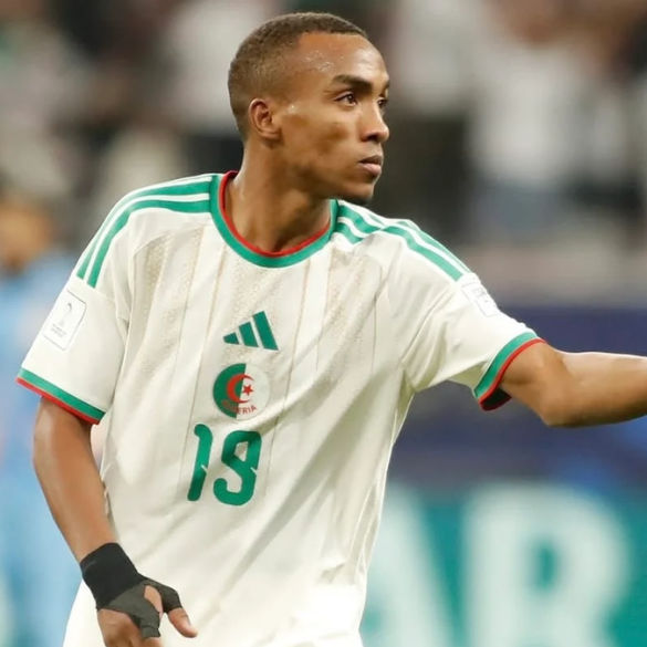 Achref Abada à l’entraînement avec l’ASO Chlef, alors que la piste CR Belouizdad s’éloigne.