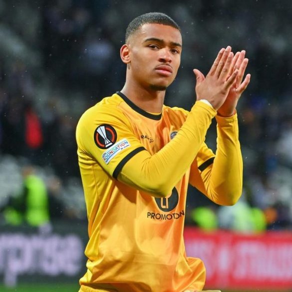 Guillaume Restes, gardien du Toulouse FC, au cœur d’un intérêt ivoirien évoqué ces dernières heures. (Toulouse FC)
