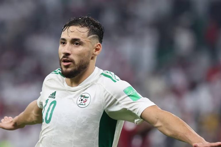 Youcef Belaïli pourrait faire son retour au Mouloudia d’Oran, mais rien n’est encore officialisé.