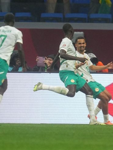 Iliman Ndiaye célèbre le but qui envoie le Sénégal en demi-finales.