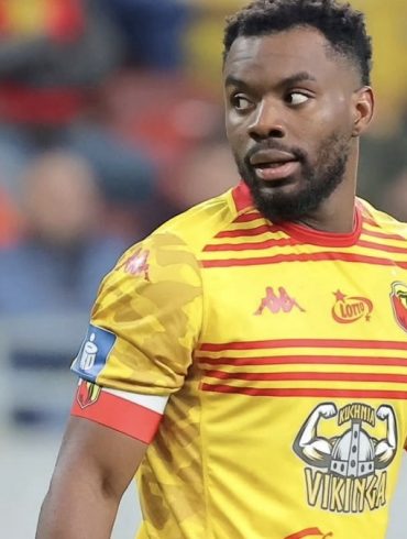 Afimico Pululu à Bruxelles après la finalisation de ses démarches pour devenir éligible avec la RDC.