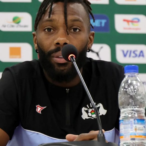 Steve Yago et Issoufou Dayo, deux figures des Étalons, quittent la sélection.