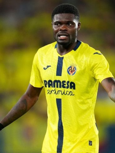 Thomas Partey avec Villarreal, un avenir déjà incertain malgré son arrivée récente.
