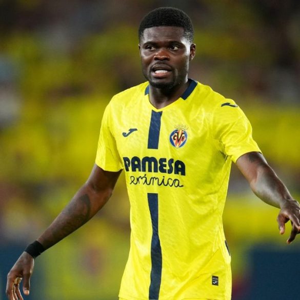 Thomas Partey avec Villarreal, un avenir déjà incertain malgré son arrivée récente.