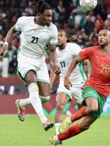 Yassine Bounou, décisif lors de la séance des tirs au but, a propulsé le Maroc en finale à Rabat.