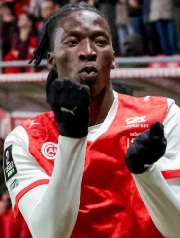 Newcastle proche de signer Patrick Zabi et un prêt à Reims jusqu’en fin de saison