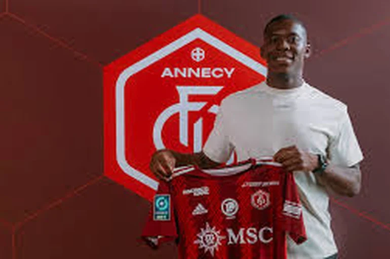 Julien Kouadio en Centrafrique pour officialiser son choix de rejoindre les Fauves.