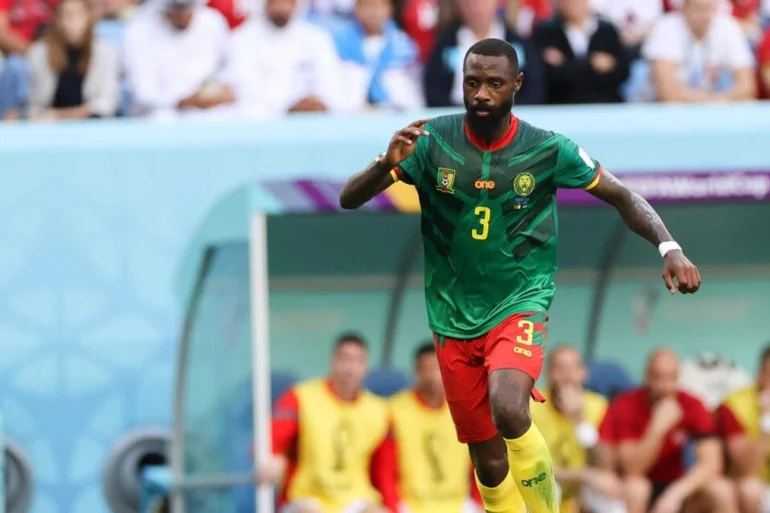 Nicolas Nkoulou sous les couleurs du Cameroun, symbole d’une génération sacrée à la CAN 2017.