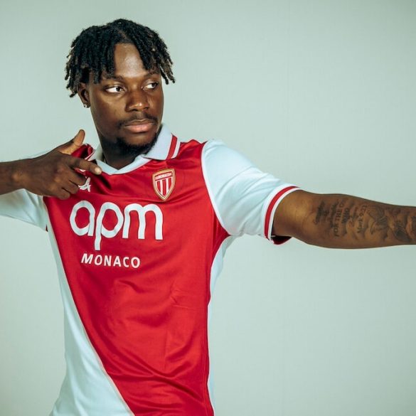 George Ilenikhena se rapproche d’Al Ittihad pour un transfert estimé à 33 millions d’euros.