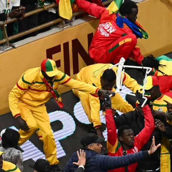 Des supporters sénégalais au cœur des tensions autour de la finale de la CAN.