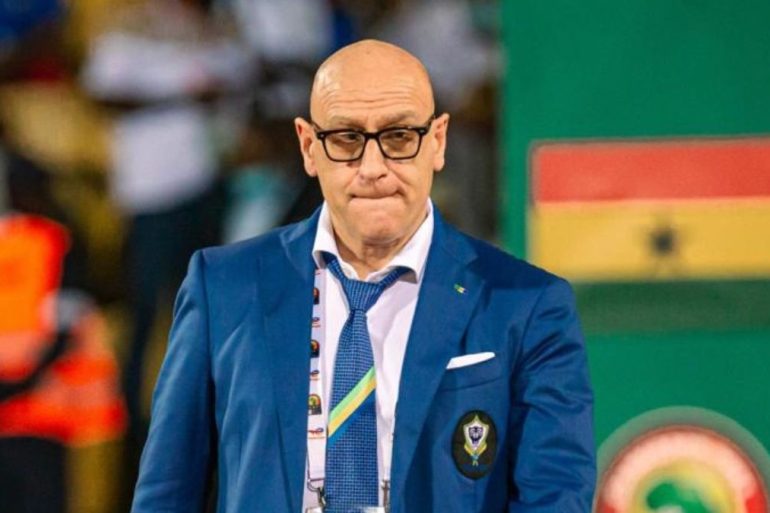 Patrice Neveu prend les commandes des Éperviers du Togo.