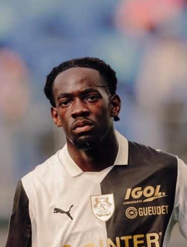 Yvan Ikia Dimi signe au Górnik Zabrze en Pologne