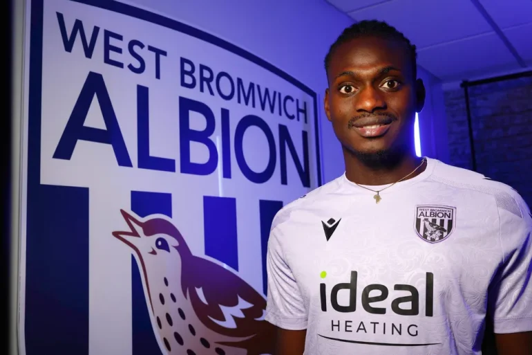 Ousmane Diakité a prolongé son contrat avec West Bromwich Albion jusqu’en 2027.