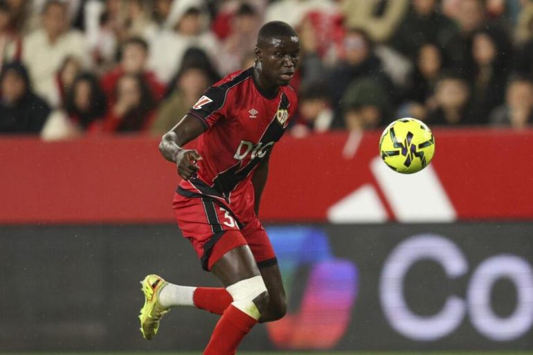 Nobel Mendy continue de gagner du terrain en Espagne et se rapproche d’une possible première convocation avec le Sénégal.