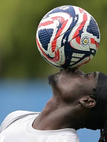 Georgi Minoungou s’est officiellement engagé avec les Colorado Rapids après son départ de Seattle.