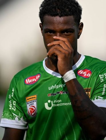 Bryan Silva Teixeira présenté par son nouveau club, le FK Žalgiris Vilnius.