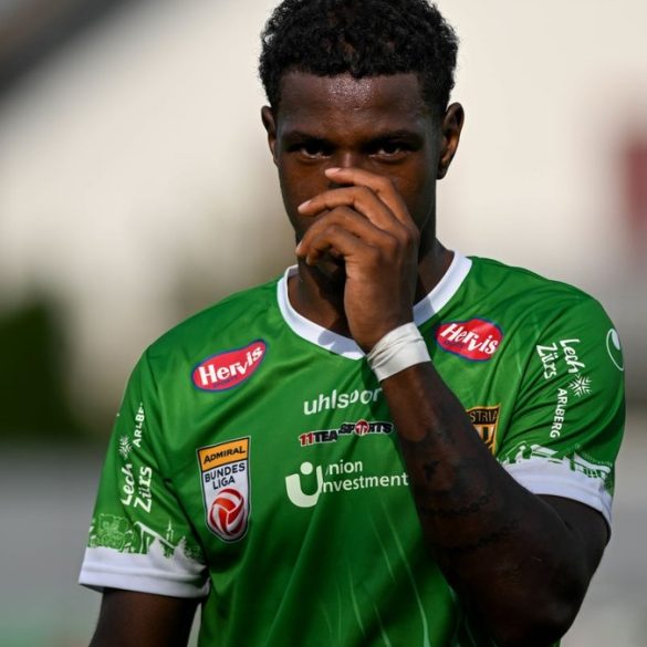 Bryan Silva Teixeira présenté par son nouveau club, le FK Žalgiris Vilnius.