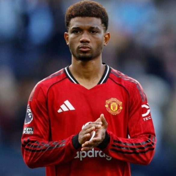 Amad Diallo a été relégué sur le banc après avoir enchaîné sur l’aile droite