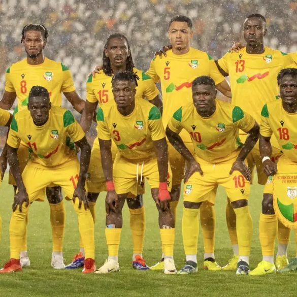 Gernot Rohr a convoqué 25 joueurs avec deux nouvelles têtes, Michel Boni et Sahid Ngobi.