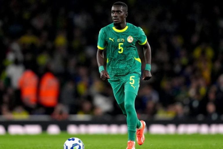Idrissa Gueye se dit prêt à rendre les médailles au Maroc pour calmer les tensions autour de la CAN 2025.