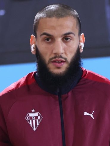 Farid Chaâl a exprimé sa déception après sa non-convocation avec l’Algérie.