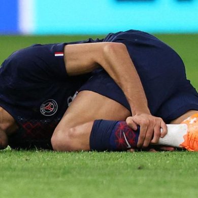 Achraf Hakimi est incertain après sa blessure à la cuisse droite contre le Bayern Munich.