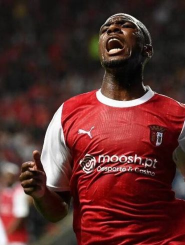 Le Mali perd l’un de ses cadres défensifs pour de longs mois après la grave blessure de Sikou Niakaté. (Foot Africa)