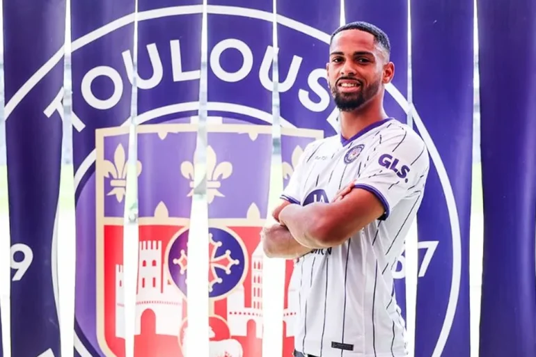 Frank Magri voit donc son aventure toulousaine se terminer avant même le dernier match de la saison. (L'Équipe)