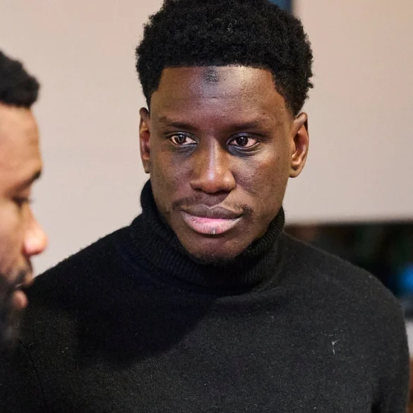 Demba Ba pourrait bientôt ouvrir un nouveau chapitre de sa carrière en prenant les commandes du secteur sportif de Lorient.
