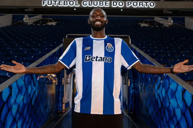 Prêté pour se relancer, Seko Fofana est en train de redevenir un homme fort au FC Porto. (Foot Mercato)
