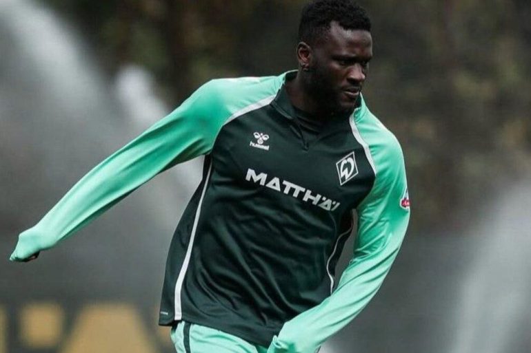 Victor Boniface a officiellement fait son retour dans le groupe du Werder Brême après plusieurs mois d’absence.