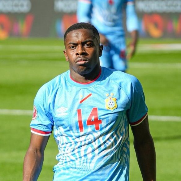 Noah Sadiki suscite une vraie bataille entre Manchester United et Chelsea avant le mercato estival.