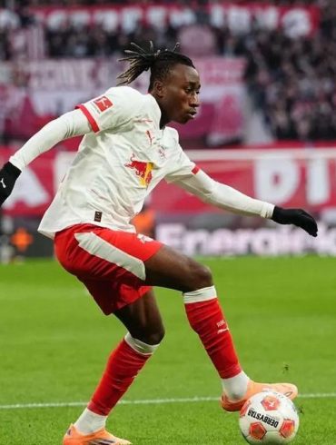 Yan Diomandé poursuit sa saison exceptionnelle avec un nouveau but inscrit face à l’Eintracht Francfort.