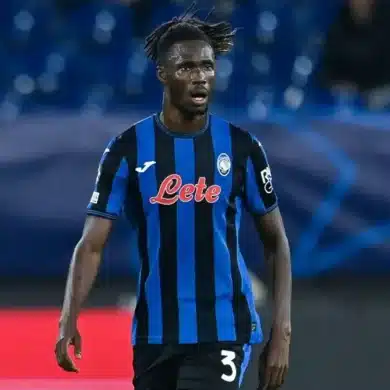 Odilon Kossounou est sorti sur blessure avec l’Atalanta, à quelques semaines de la Coupe du monde.