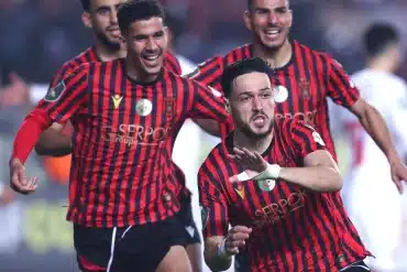 L’USM Alger bat le Zamalek 1-0 en finale aller de la Coupe de la CAF.