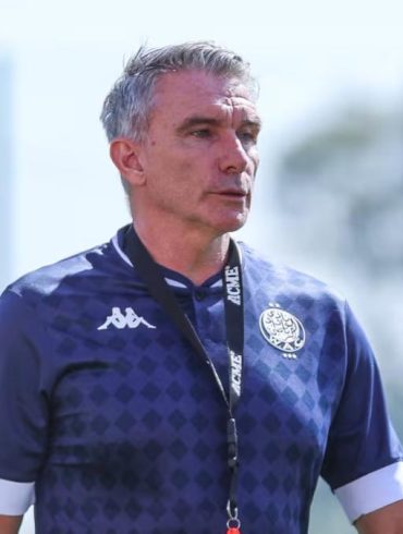 Patrice Carteron a été limogé par le Wydad Casablanca après cinq matches sans victoire.