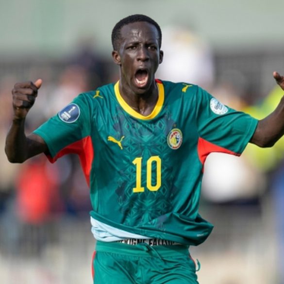 Seydina Ousmane Gueye s’engage avec Lyn 1896 après sa formation à l’Académie Mawade Wade.